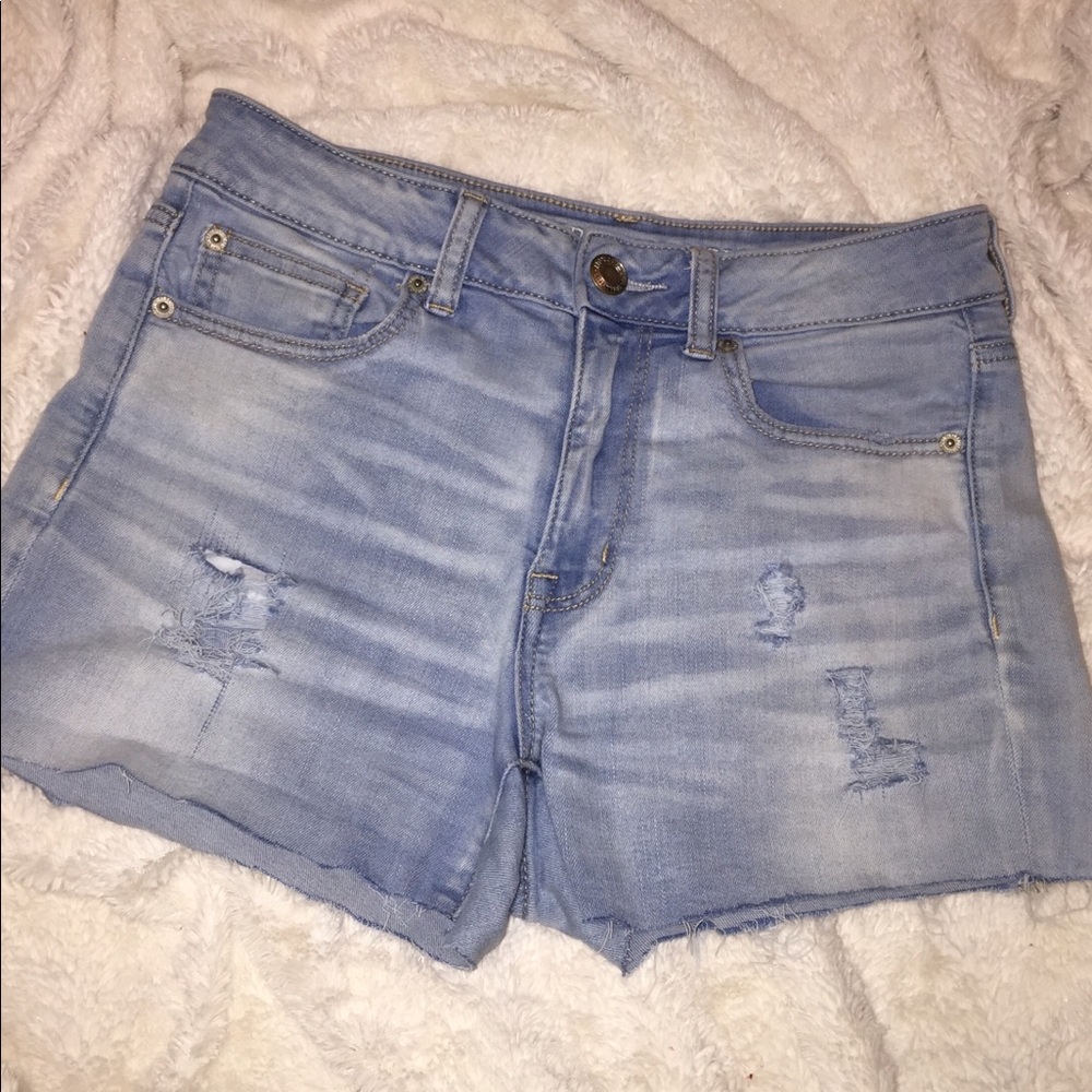 American Eagle distressed shorts